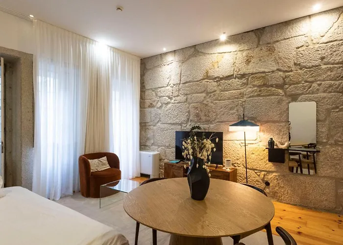 Lovelystay - Allderman - Almada 1º T Apartman