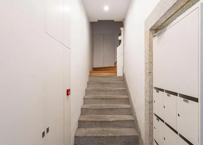 Lovelystay - Allderman - Almada 1º T Apartman Porto