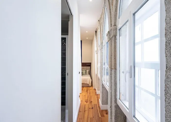 Lovelystay - Allderman - Almada 1º T Oporto