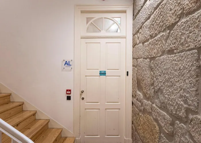 Lovelystay - Allderman - Almada 1º T Apartment